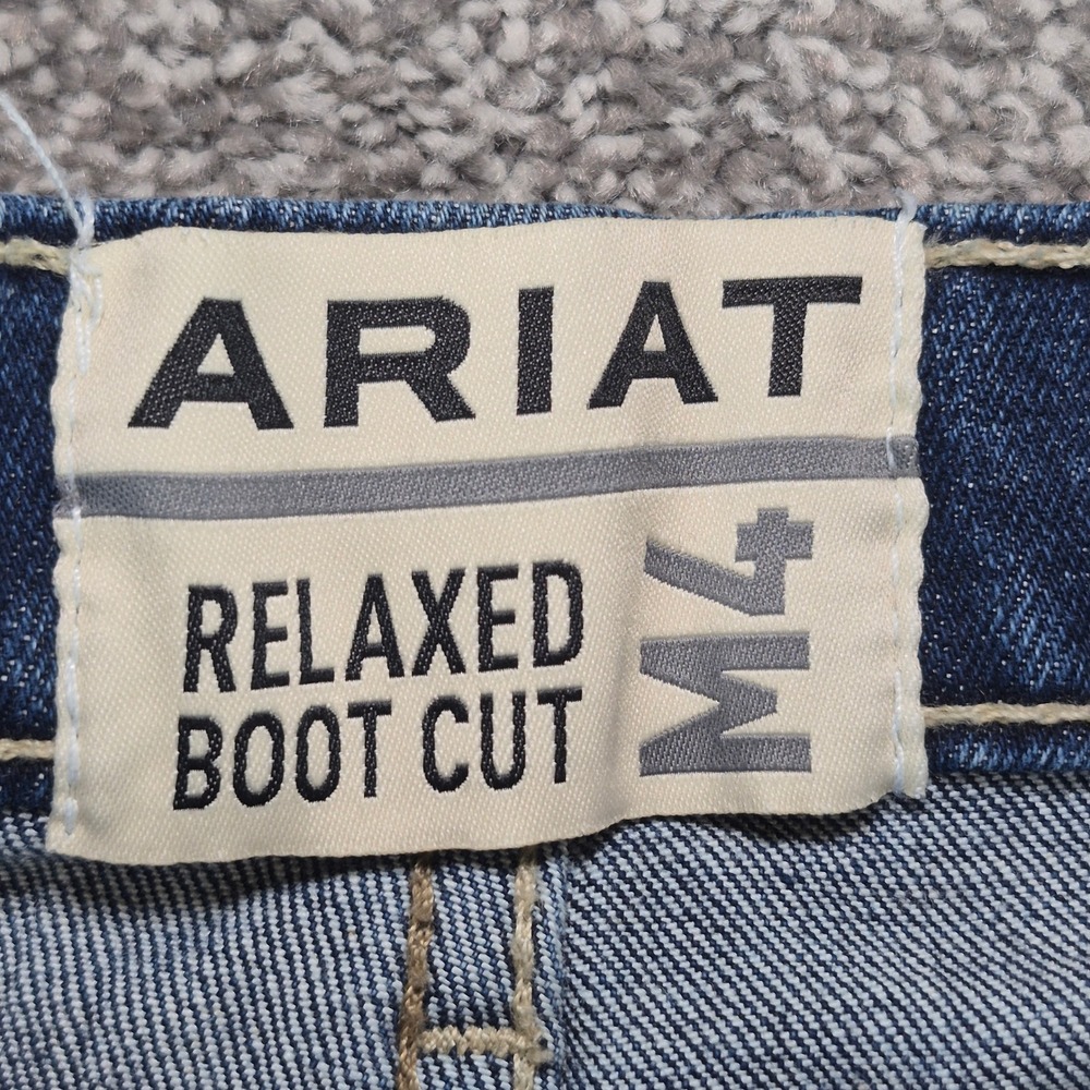 Ariat M4 Relaxed Boot Cut Jeans Mens 32x36 Blue Denim Western Workwear Quentin - Picture 3 of 10